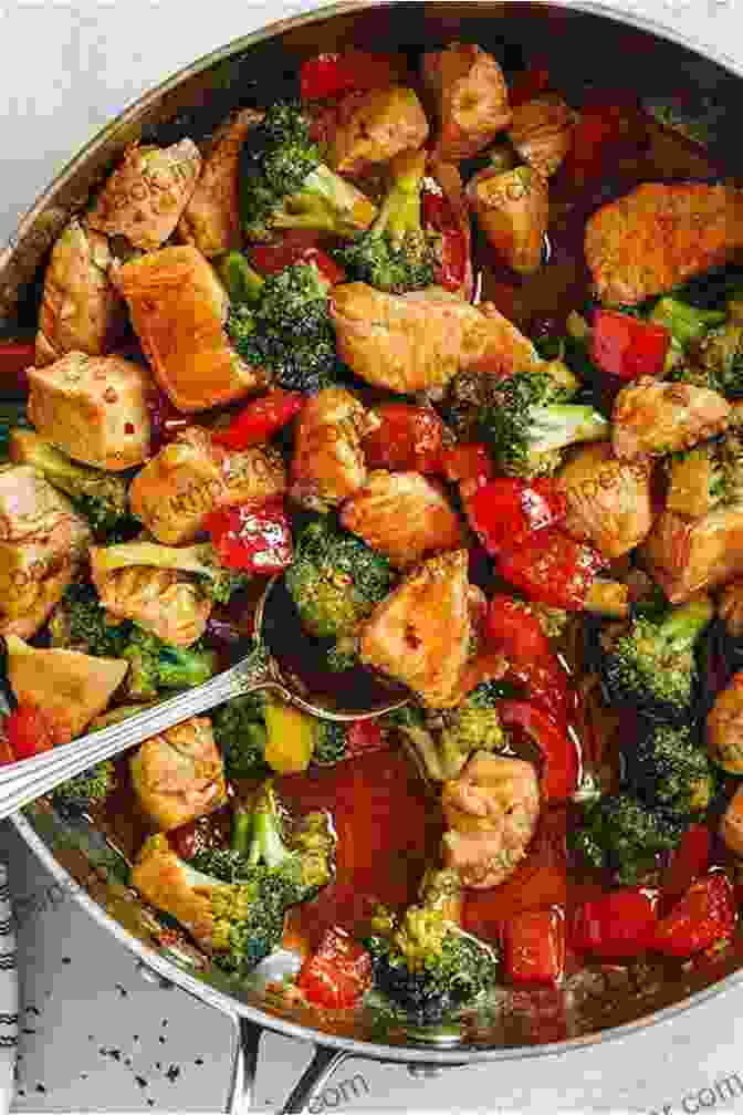 Chicken Stir Fry With Vegetables Served In A Bowl PALEO DIET PLAN: 7 Day Paleo Diet Plan For Weight Loss: Burn Fat Lose Weight And Improve Your Health With The Ultimate Paleo Diet Meal Plan: Enjoy 35 Recipes For Every Day (PALEO WORLD 3)